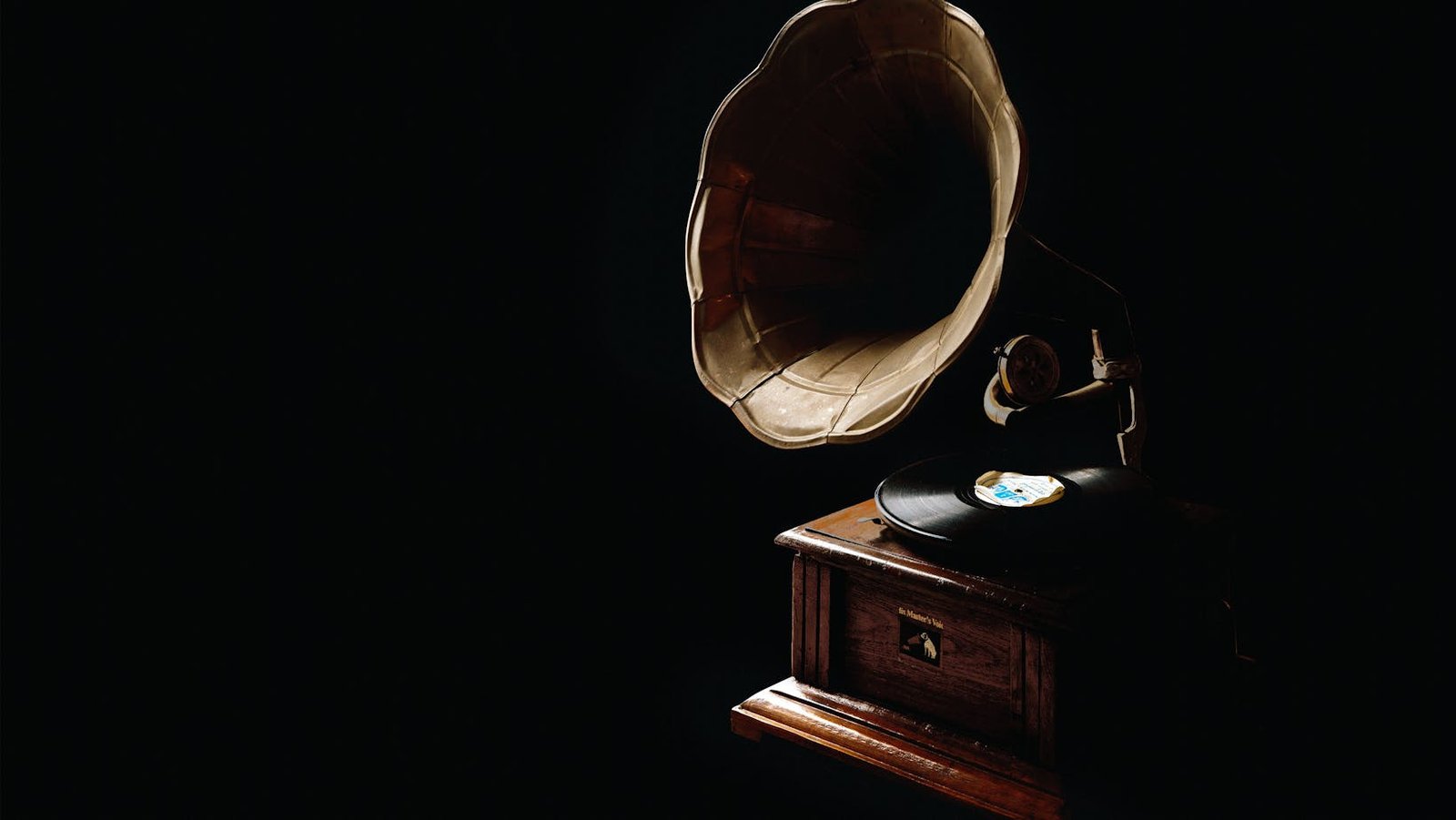 Manipedirecords .com: Your Gateway to Professional Music Services