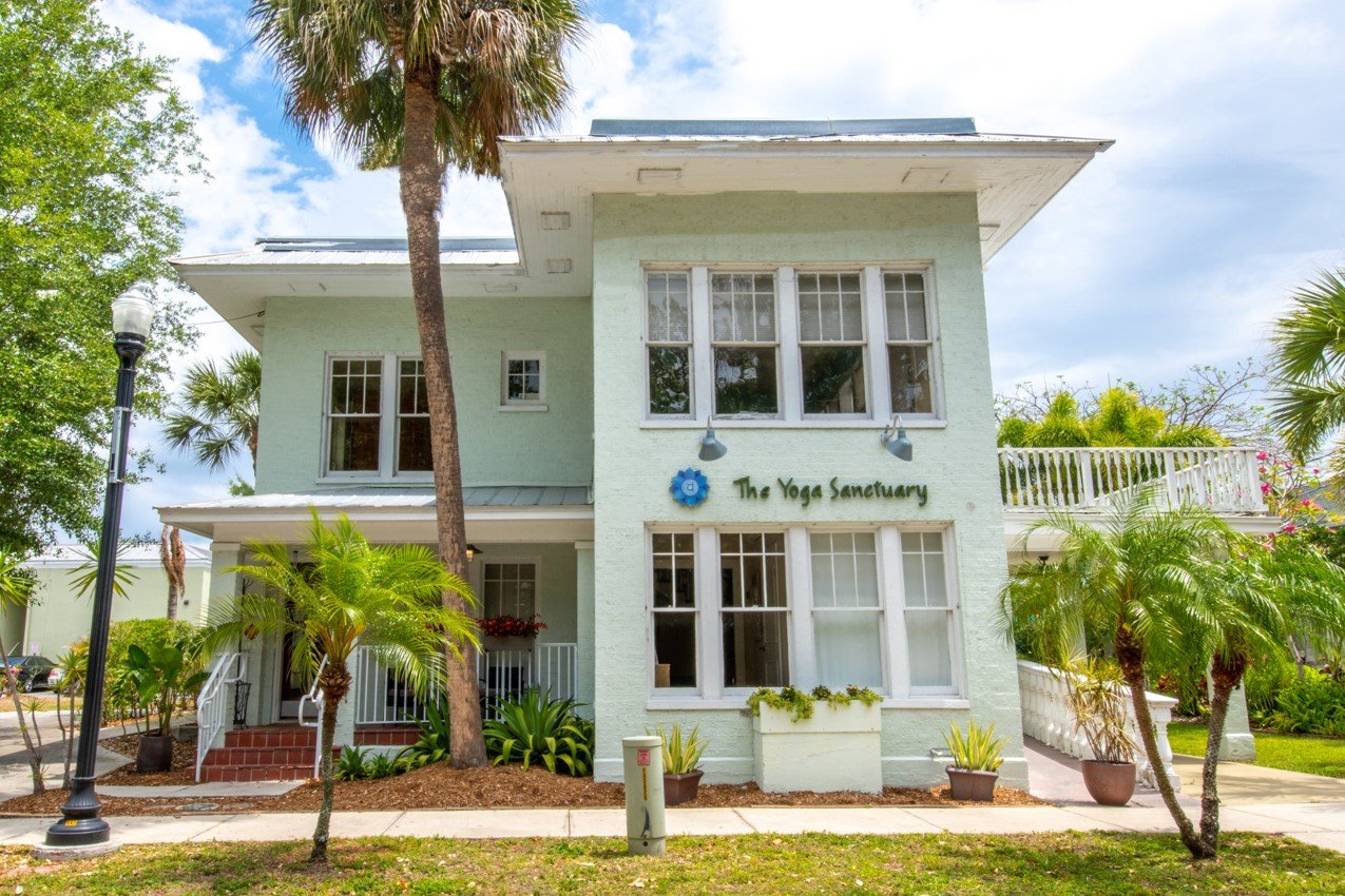 What Happened Between Sanctuary Yoga and Searchlight Yoga Gainesville FL?