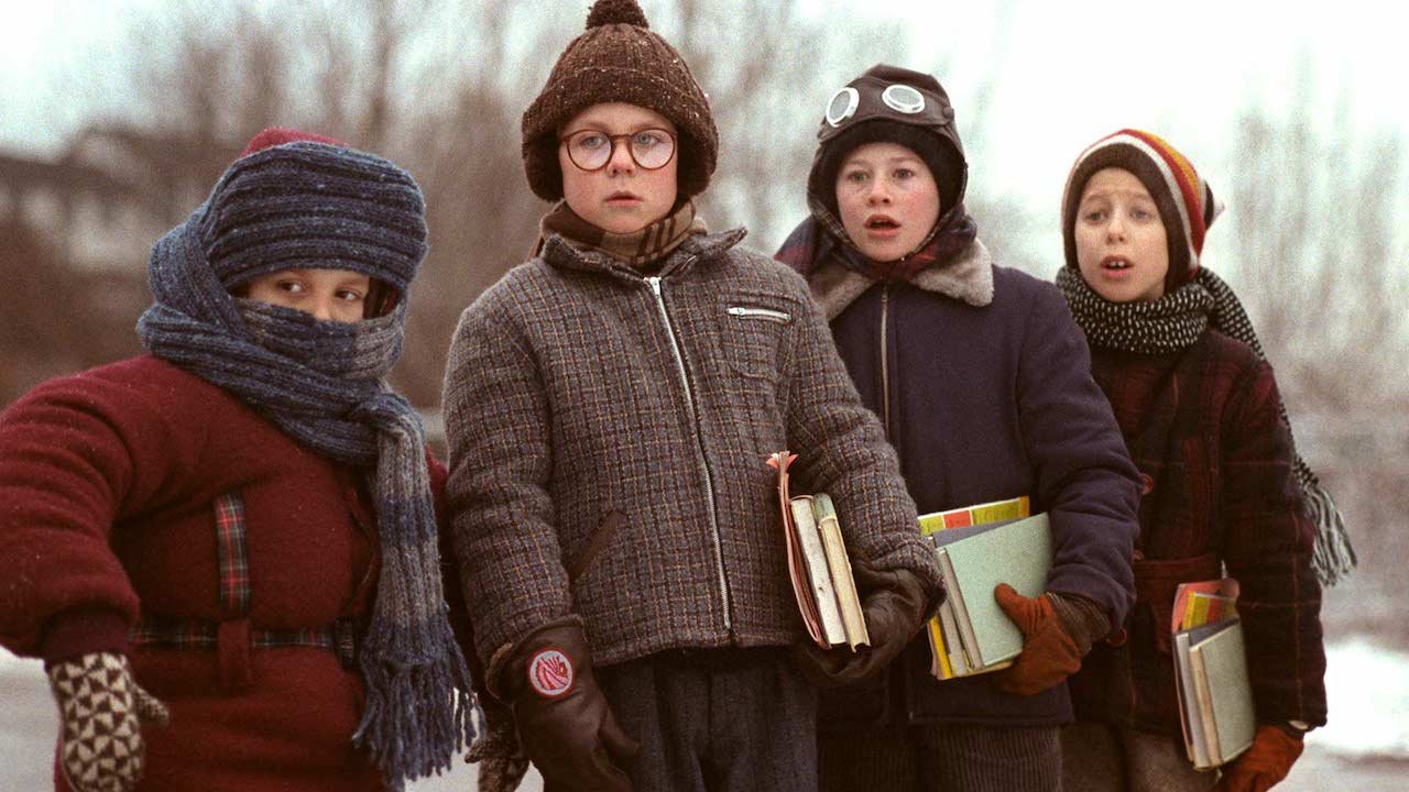 The Hearthlight Tale: A Modern Guide to Crafting & Appreciating a Christmas Story